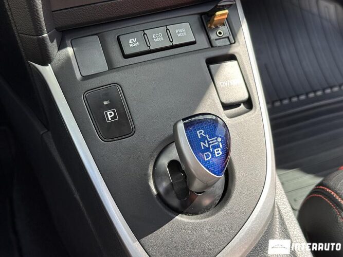 toyota Auris 2013