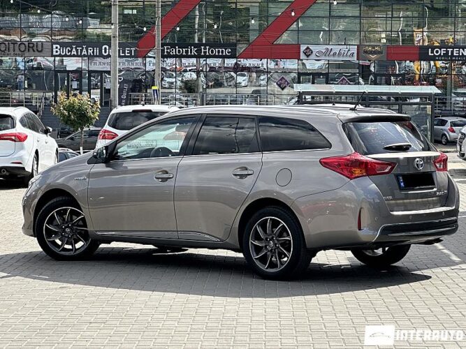 toyota Auris 2013