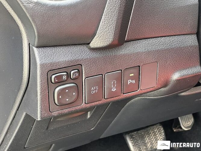 toyota Auris 2013