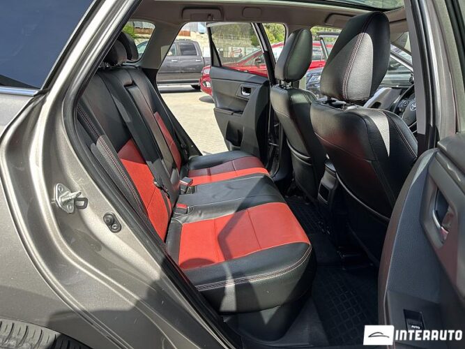 toyota Auris 2013