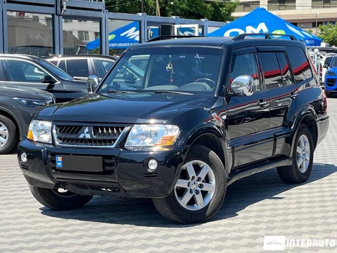Mitsubishi Pajero 32 mitsubishi Pajero 2006