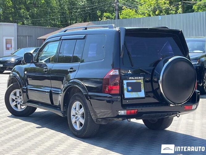 Mitsubishi Pajero 33 mitsubishi Pajero 2006