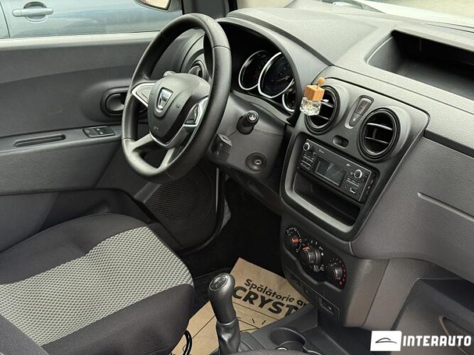 Dacia Dokker 32 dacia Dokker 2017