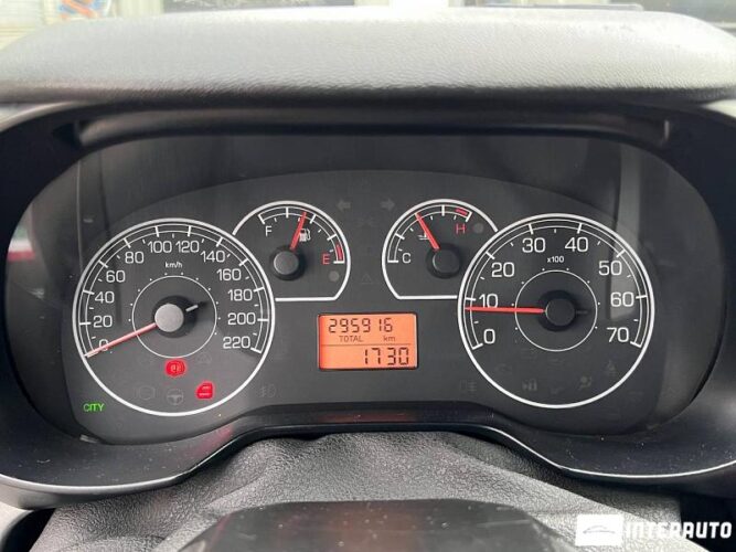 Fiat Punto 32 fiat Punto 2011