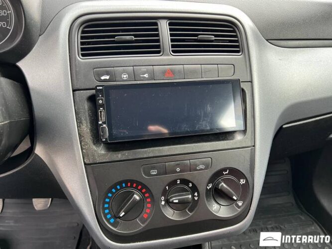 Fiat Punto 33 fiat Punto 2011