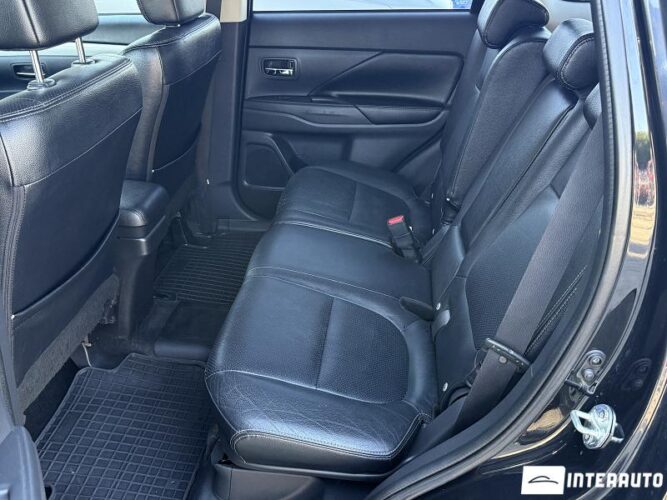 Mitsubishi Outlander 48 mitsubishi Outlander 2013