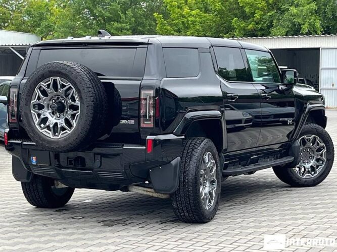 hummer EV 2024
