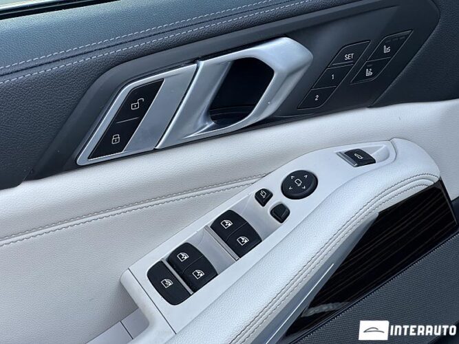 bmw X5 4.5e 2021