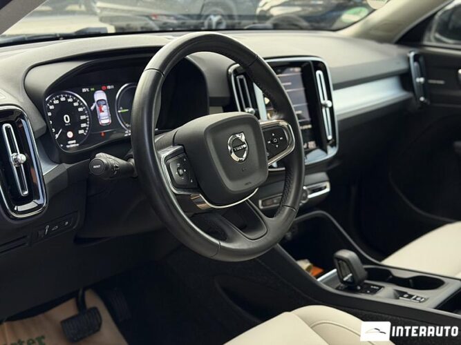 Volvo XC 40 39 volvo XC 40 2021
