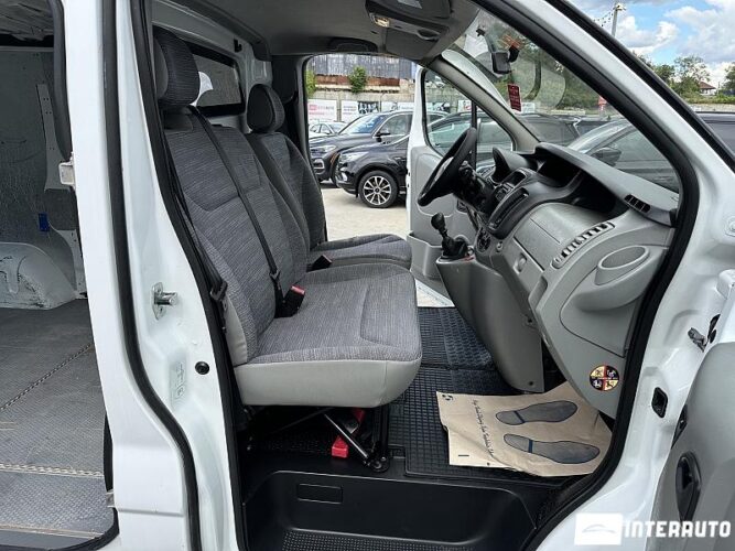 Renault Trafic 39 renault Trafic 2013