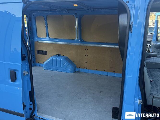ford Transit 2012
