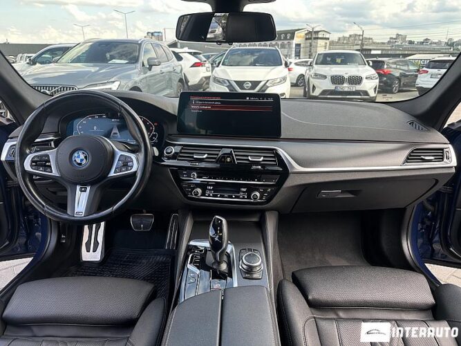 BMW 545e 37 bmw 545e 2022