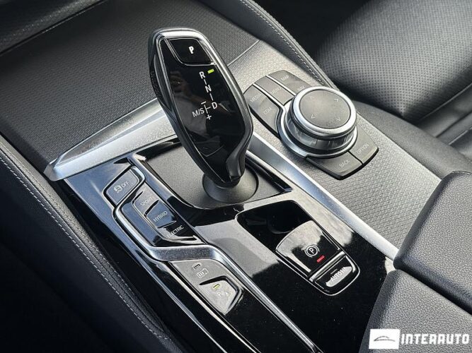 BMW 545e 42 bmw 545e 2022