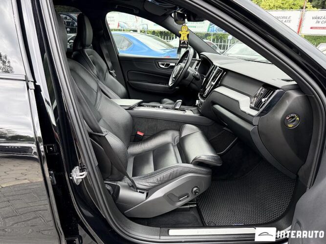 volvo XC 60 2020