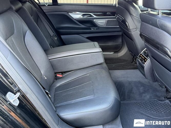 BMW 740e 52 bmw 740e 2017