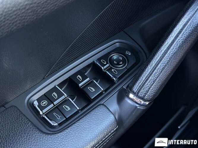 Porsche Cayenne 38 porsche Cayenne 2011