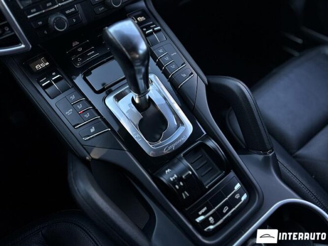 Porsche Cayenne 45 porsche Cayenne 2011
