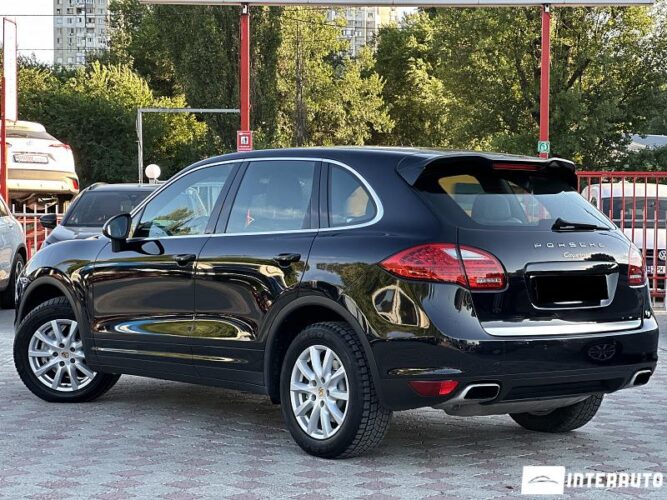 Porsche Cayenne 34 porsche Cayenne 2011