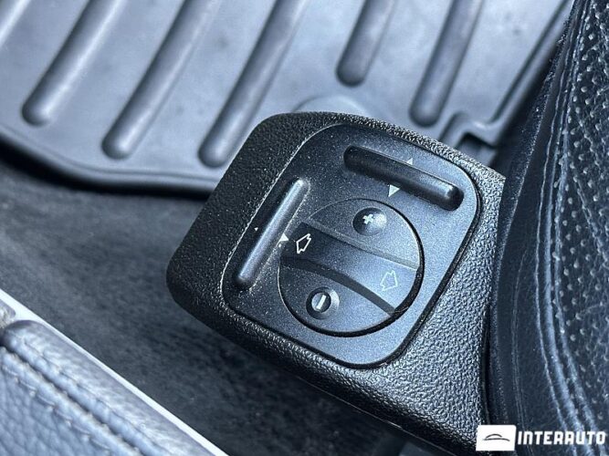 Mercedes ML 420 51 mercedes ML 420 2007