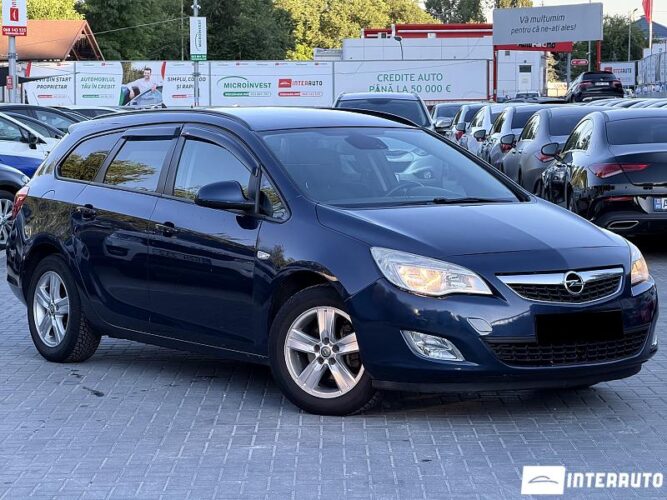 Opel Astra 30 opel Astra 2011