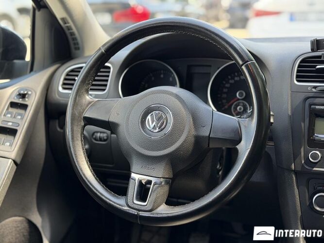 volkswagen Golf 2010