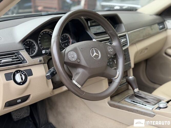 Mercedes E 220 42 mercedes E 220 2009