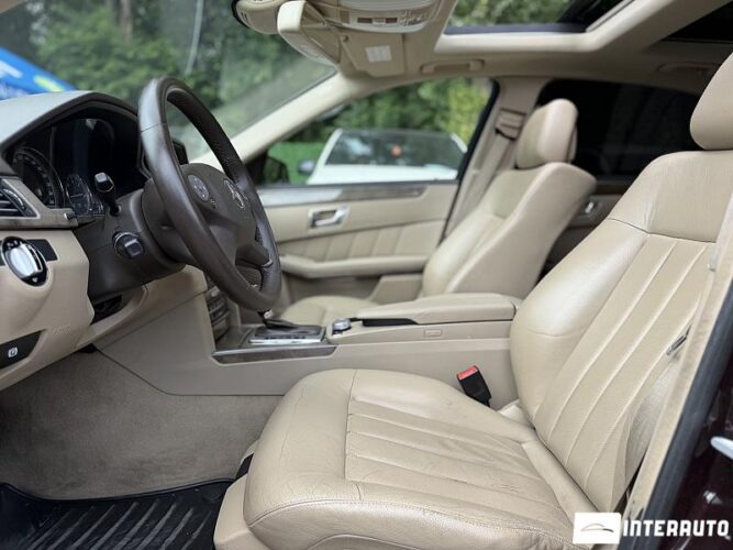 Mercedes E 220 39 mercedes E 220 2009