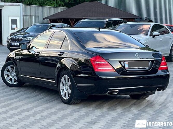 Mercedes S 350 34 mercedes S 350 2011