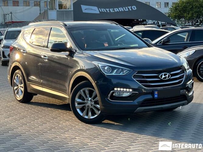 Hyundai Santa Fe 2017 doar la InterAuto