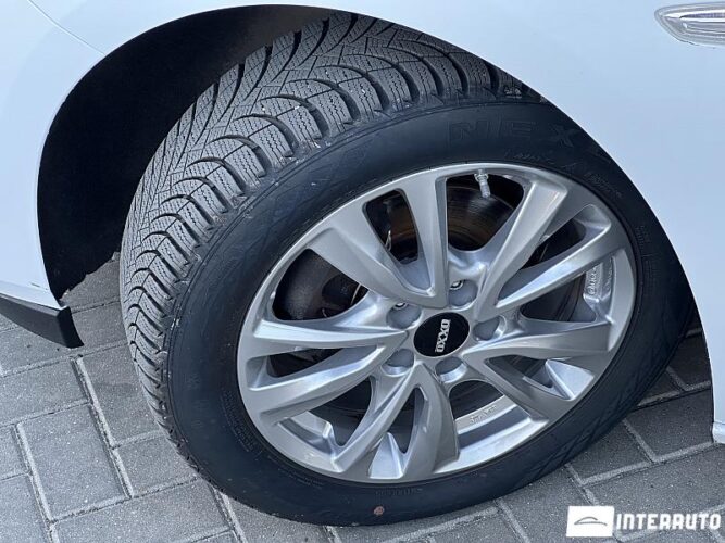 opel Astra 2020