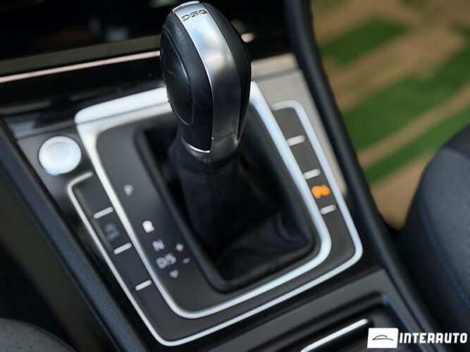 Volkswagen Golf 46 volkswagen Golf 2018