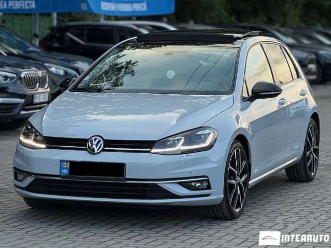 Volkswagen Golf 2018 doar la InterAuto