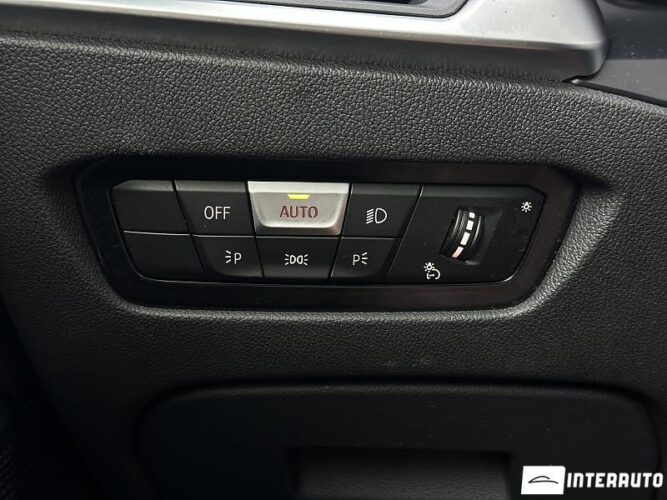BMW 330 40 bmw 330 2020