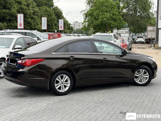 hyundai Sonata 2010