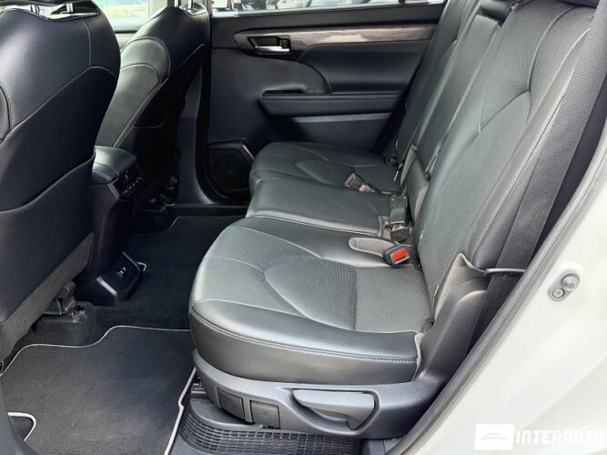 toyota Highlander 2021
