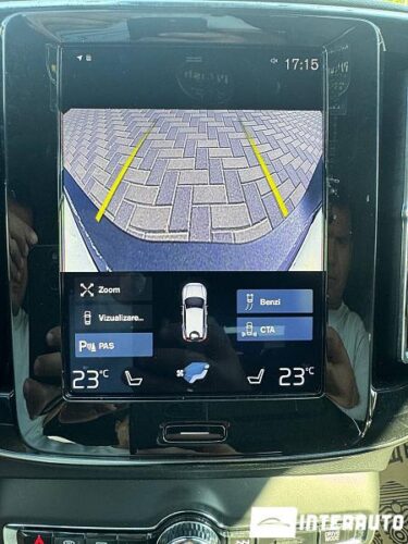 volvo XC 40 2020