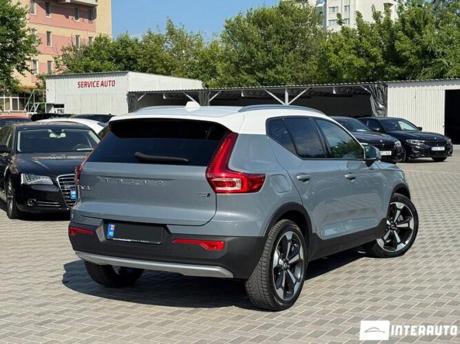 volvo XC 40 2020