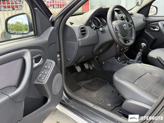 dacia Duster 2017
