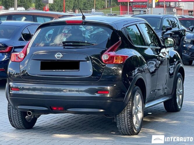 Nissan Juke 30 nissan Juke 2011