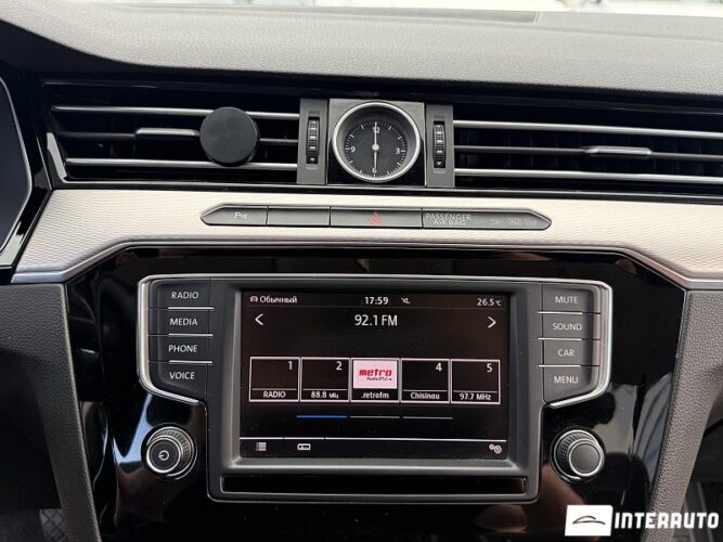 Volkswagen Passat GTE 42 volkswagen Passat GTE 2016