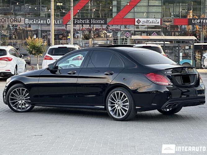 Mercedes C 300 38 mercedes C 300 2020