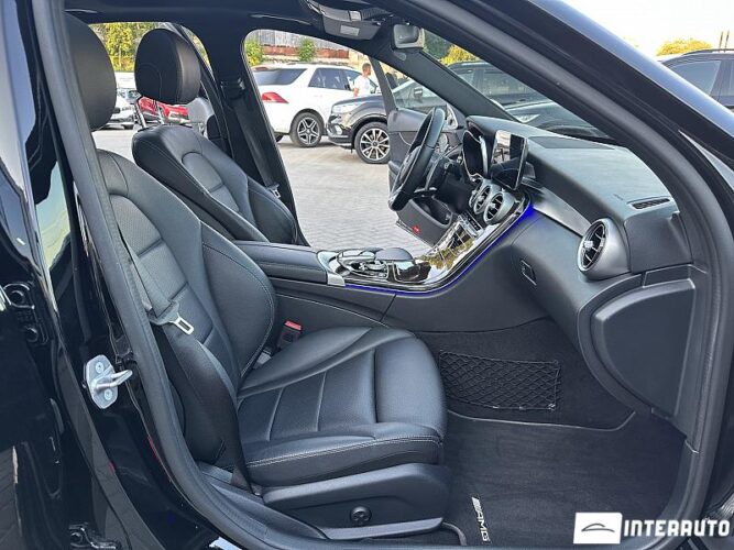 Mercedes C 300 50 mercedes C 300 2020