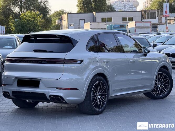 porsche Cayenne E-Hybrid 2023