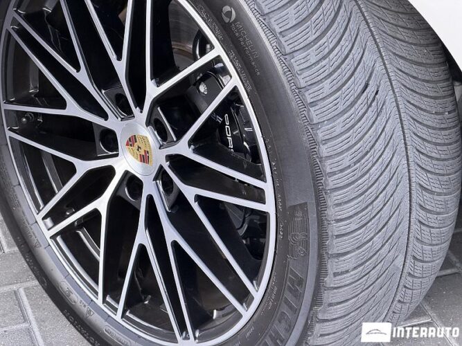porsche Cayenne E-Hybrid 2023