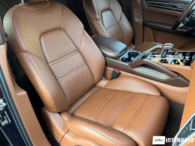 porsche Cayenne 2018