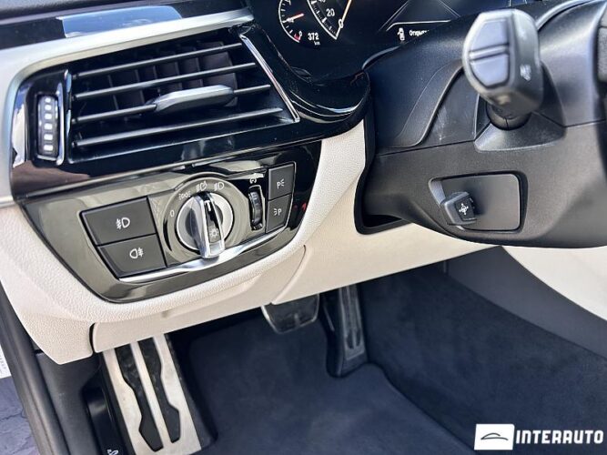 bmw 520 2019