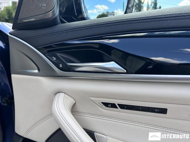 bmw 520 2019