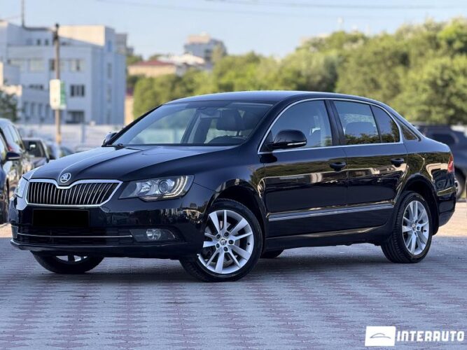Skoda Superb 2014 doar la InterAuto