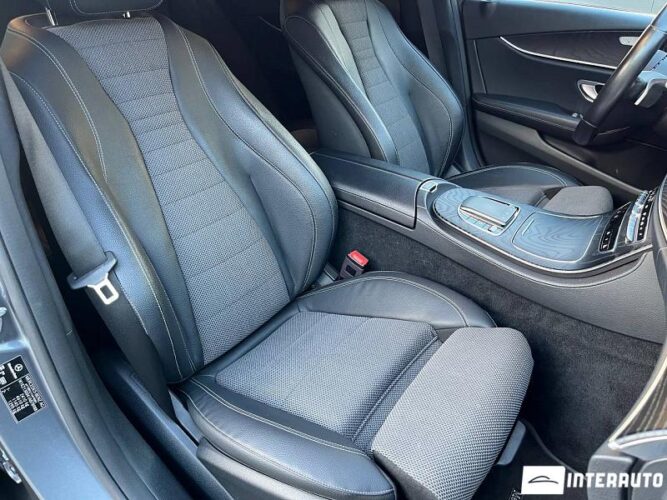 Mercedes E 220 41 mercedes E 220 2020
