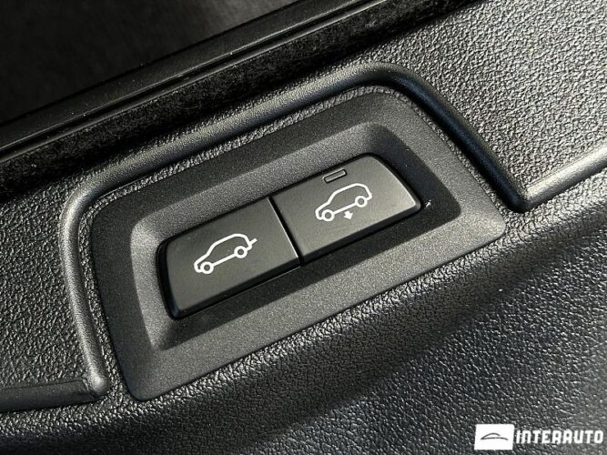 BMW X5 4.5e 64 bmw X5 4.5e 2020